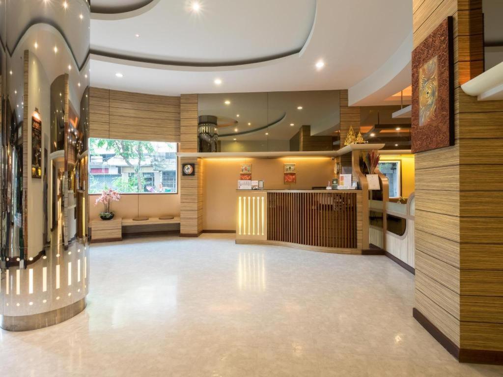 New Suanmali Hotel Бангкок Екстер'єр фото