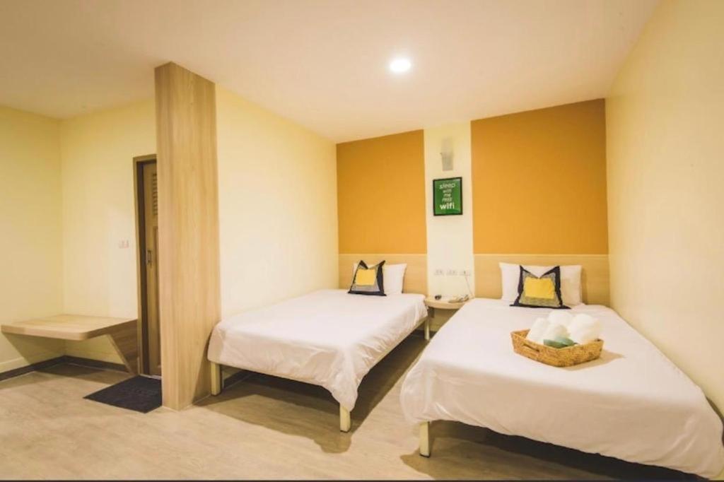 New Suanmali Hotel Бангкок Екстер'єр фото